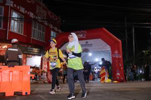 BIB: 4001, 333
                            <button type="button" onclick="openModal(26262683)" class="btn btn-primary btn-sm float-right btn-popup" data-toggle="modal" data-target=".modal-high-quality">
                        <i class="fas fa-shopping-cart"></i> Add to Cart
                    </button>
                                            <button type="button" onclick="isThisMe(26262683, true)" class="btn btn-success btn-sm float-right btn-popup btn-isme hidden" data-toggle="tooltip" data-placement="bottom" title="นี่คือรูปของคุณใช่ไหม คลิกที่นี่เพื่อเอาเข้าอัลบั้ม">
                        <i class="fas fa-plus"></i> Add to album
                    </button>
                    <button type="button" onclick="isThisMe(26262683, false)" class="btn btn-warning btn-sm float-right btn-popup btn-isnotme hidden">
                        <i class="fas fa-ban"></i> Remove from album
                    </button>